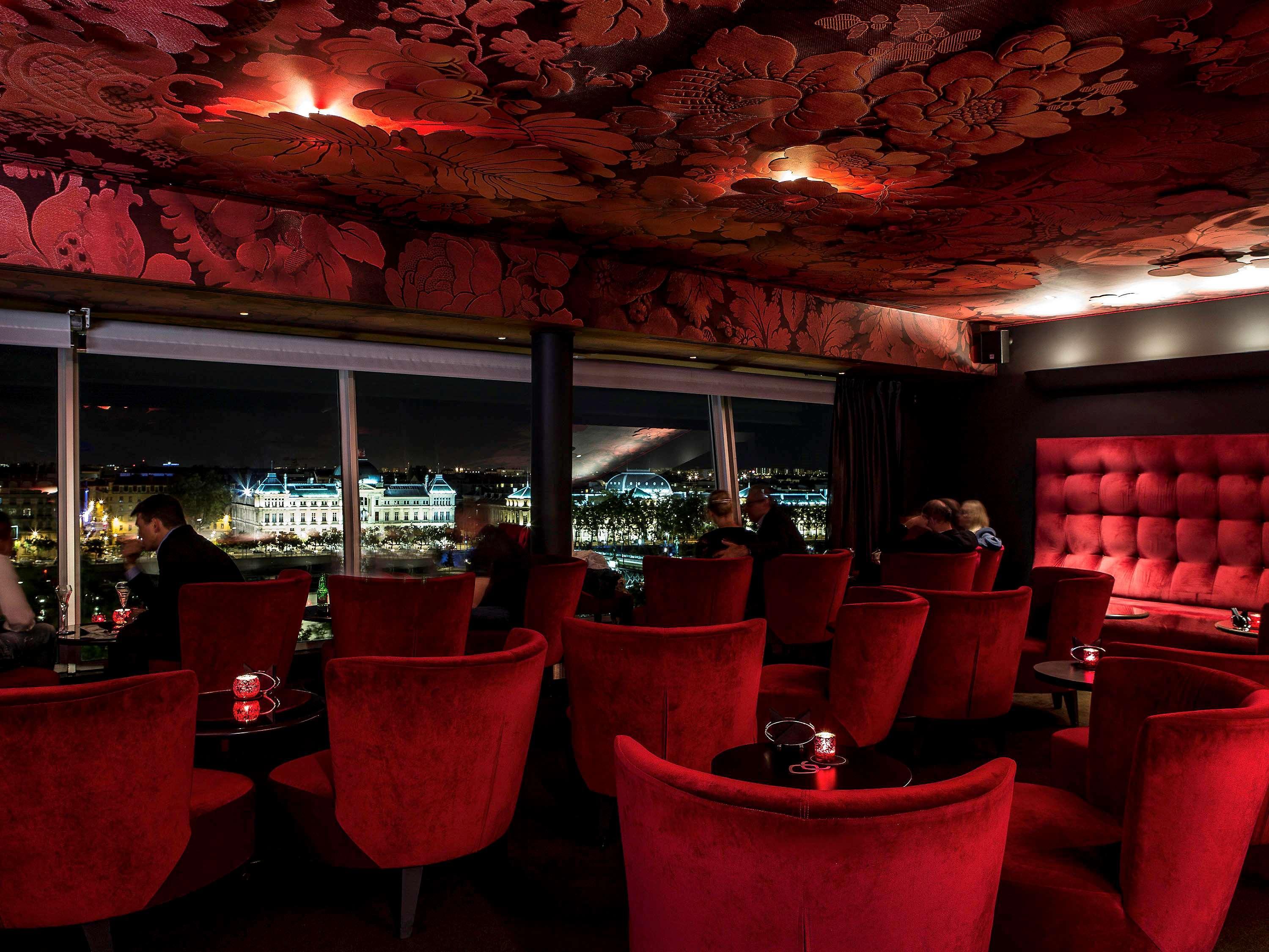 Sofitel Lyon Bellecour Hotel Bagian luar foto Skyline Bar
