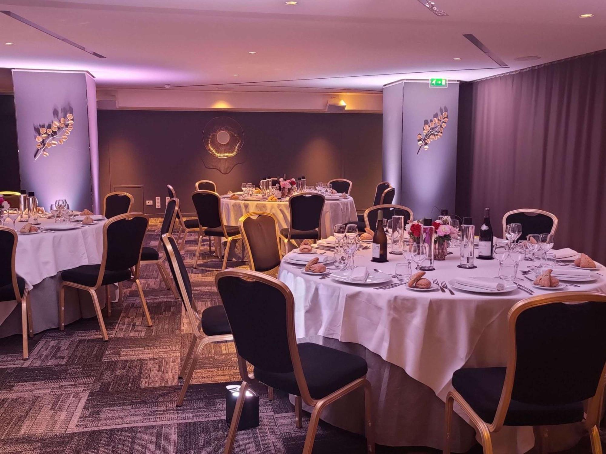 Sofitel Lyon Bellecour Hotel Bagian luar foto The hotel's ballroom