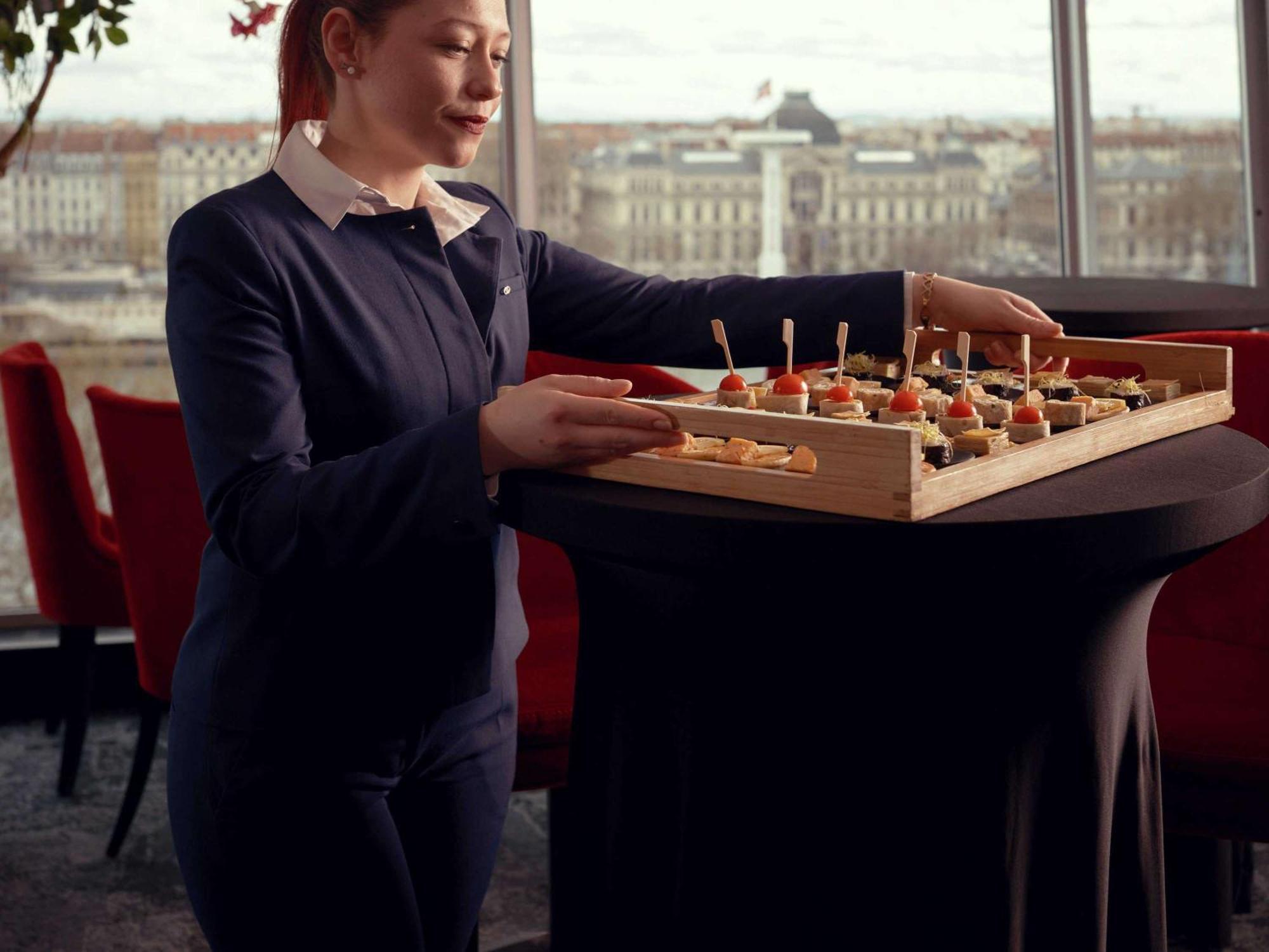 Sofitel Lyon Bellecour Hotel Bagian luar foto